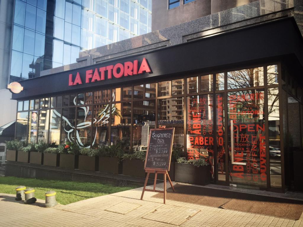 Hotel Regal Pacific Santiago Ngoại thất bức ảnh La Fattoria in Madrid